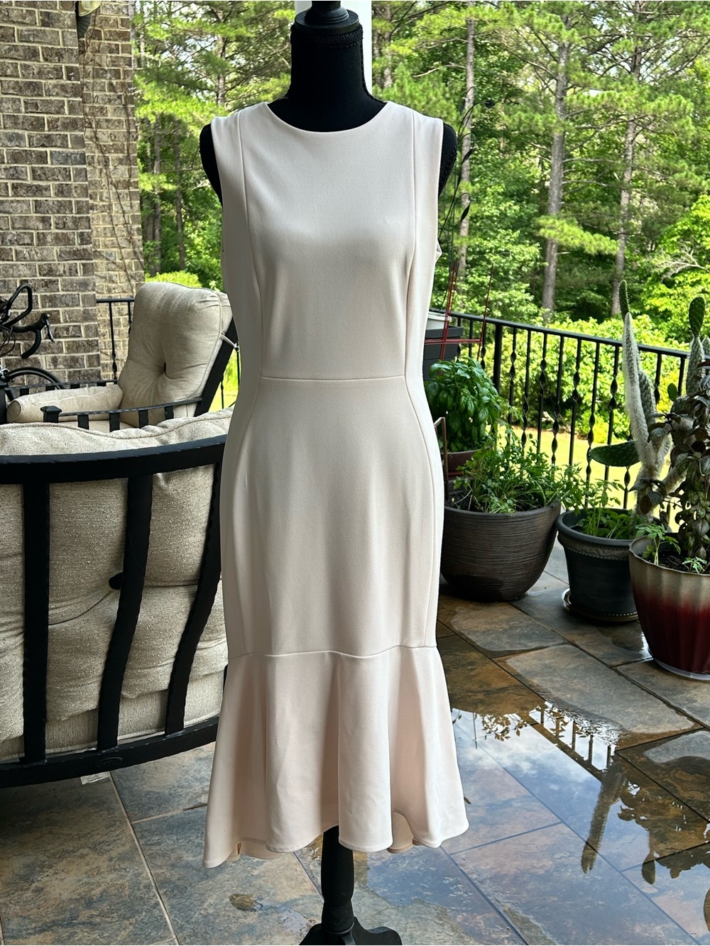 Calvin Klein Sz 8 Blush Pink Flounce Hem Midi Dress w Back Zip